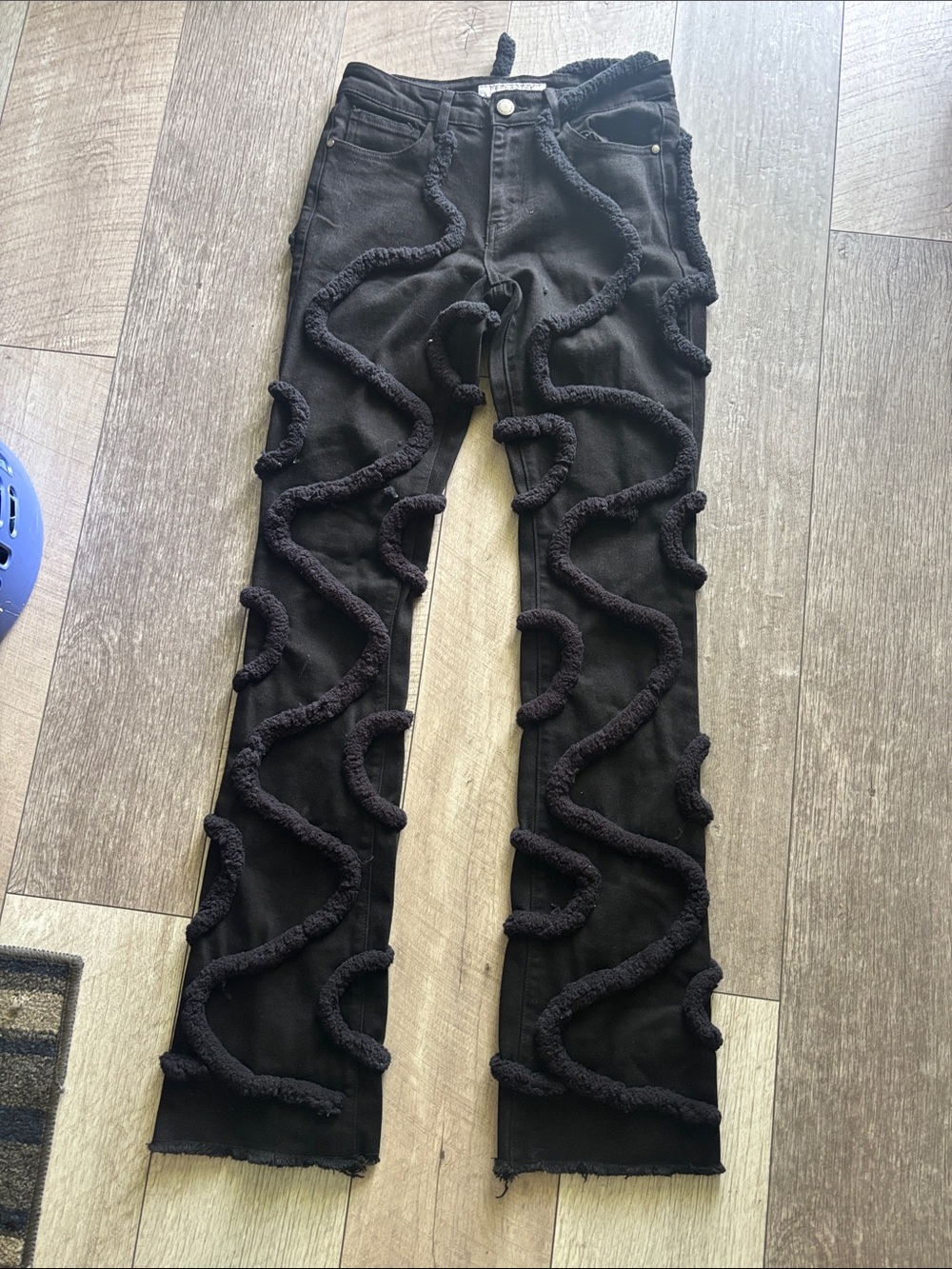 Black Mens Sculpted Detail Jeans